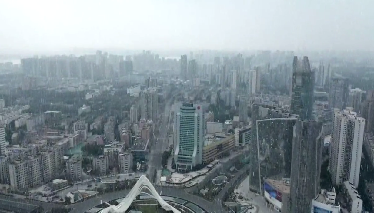 点击播放视频